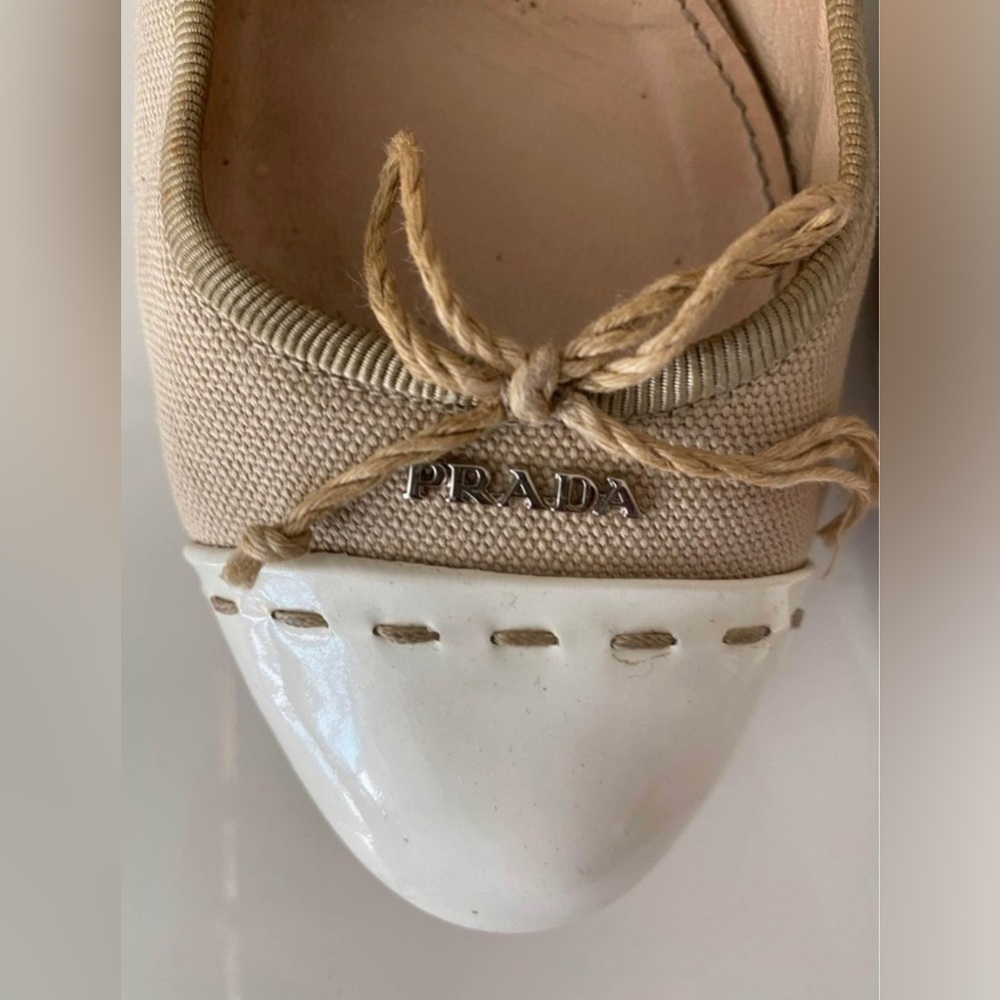 Prada Ballerina Flats in Nude and White Rattan Bow in 38 1/2 size 8 US